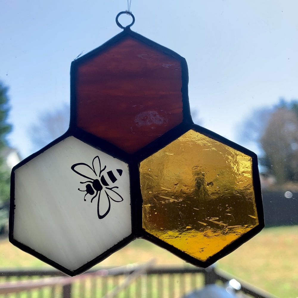 HANDMADE Honeycomb Stained Glass with Bee Decal…